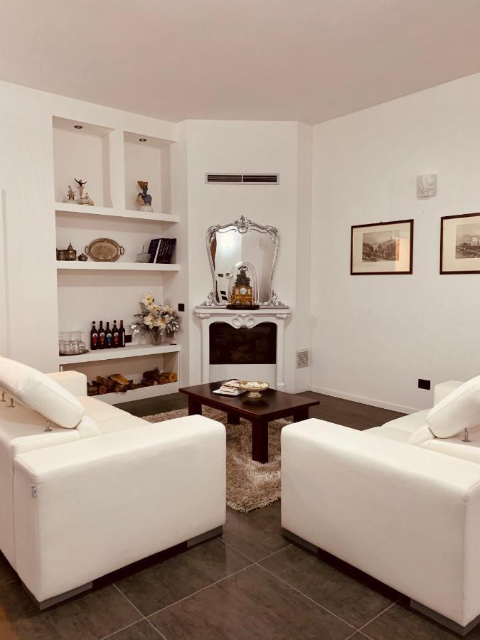 Agriturismo Bosco Longhino Santa Maria della Versa Εξωτερικό φωτογραφία